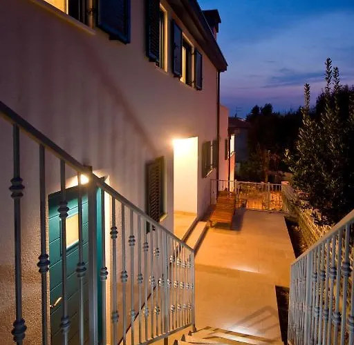 Appartement And Dama Pula